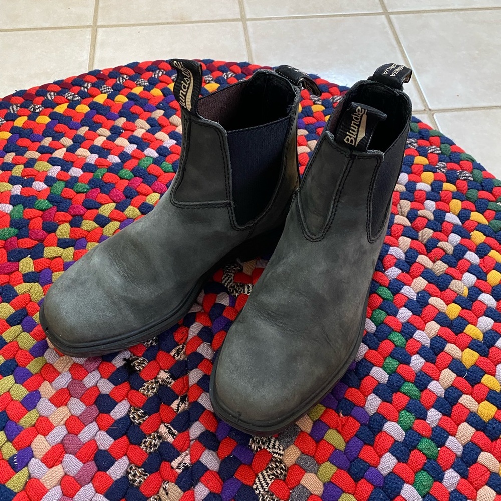 Blundstone Chisel Toe Boots - Rustic Black